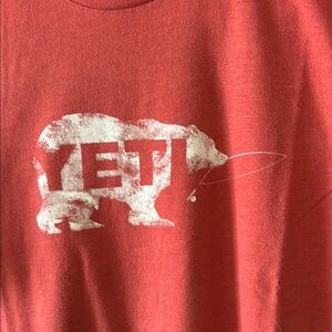 YETI Men's Red Graphic T-Shirt